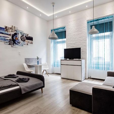 Elegant Studio In Central Budapest Exterior photo