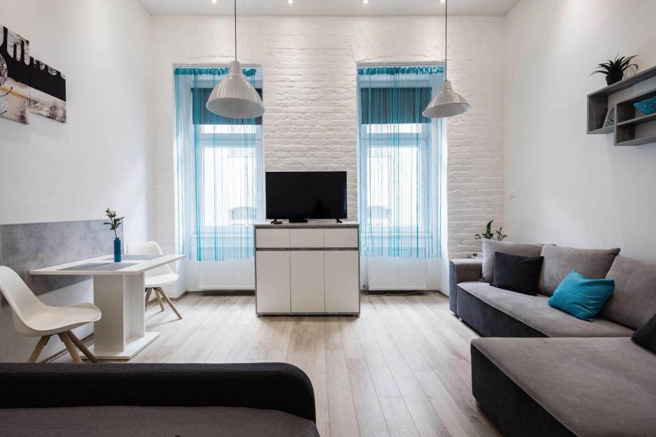 Elegant Studio In Central Budapest Exterior photo