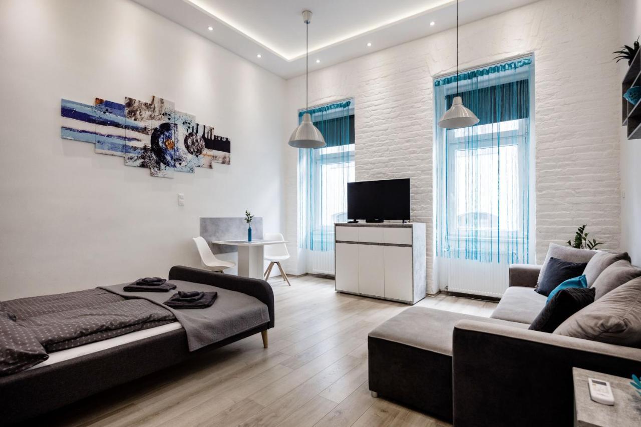 Elegant Studio In Central Budapest Exterior photo