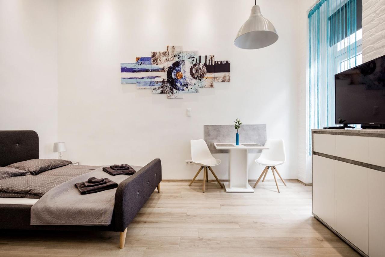 Elegant Studio In Central Budapest Exterior photo